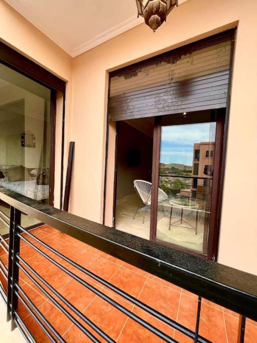 Appartement Au Centre Ville Marrákes Kültér fotó