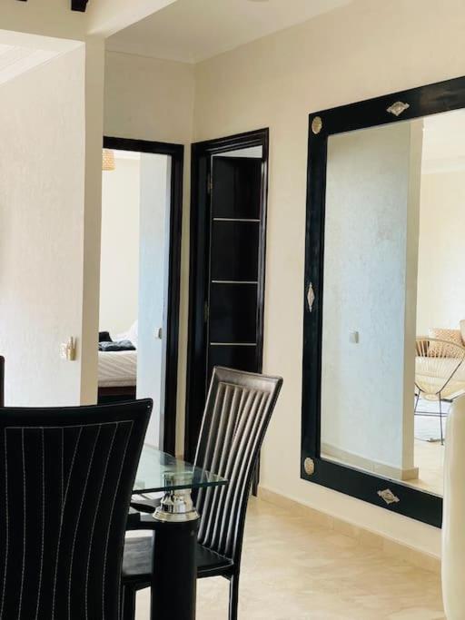 Appartement Au Centre Ville Marrákes Kültér fotó